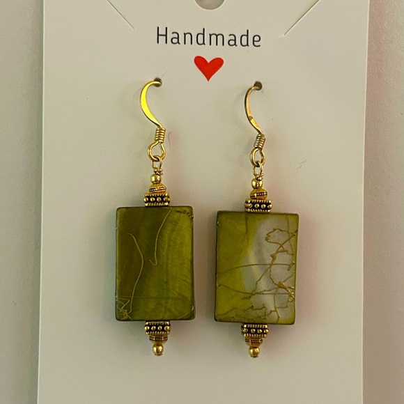 Hand Crafted Jewelry - Hand crafted earrings in green with gold running through. Accented w/gold beads